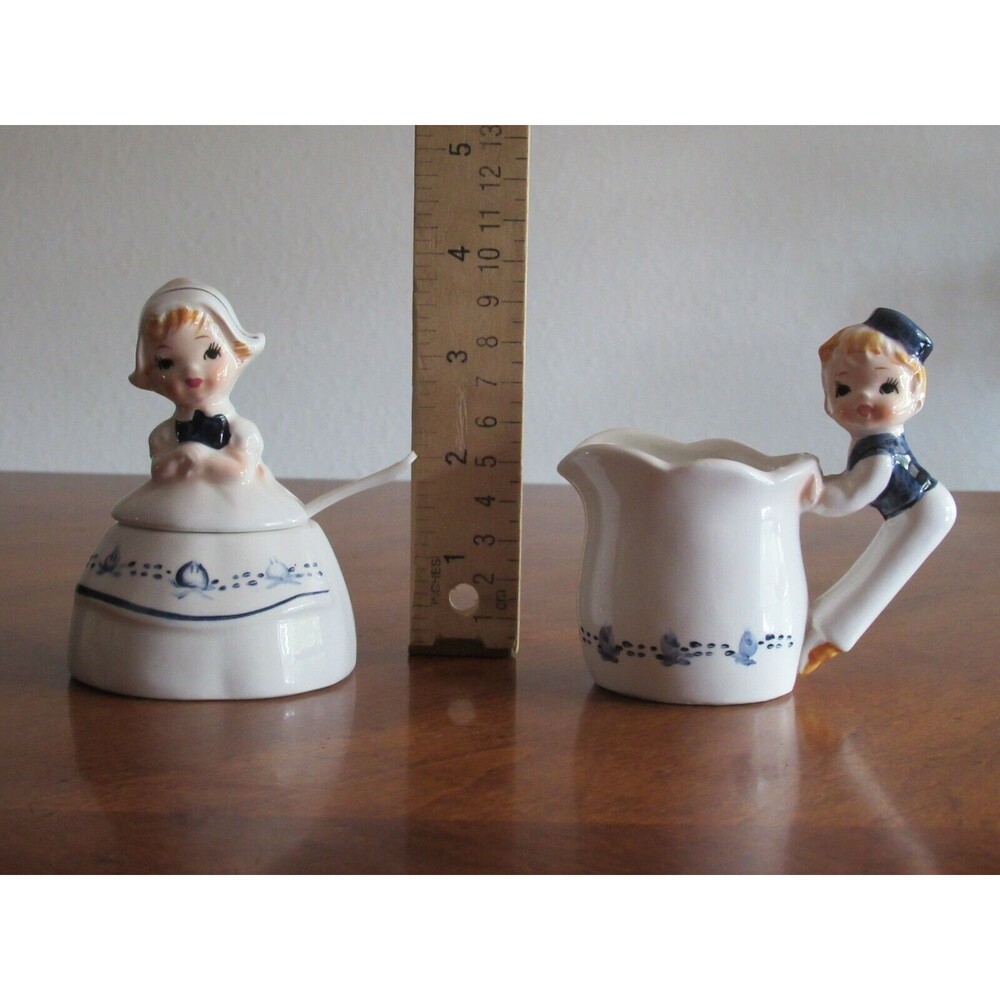 Vintage Dutch Boy And Girl Enesco Sugar Bowl Creamer Jar Pitcher w/ Spoon E-5817